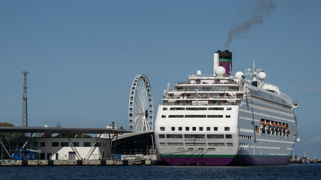 France confines more than 1,700 on cruise ship after suspected norovirus death