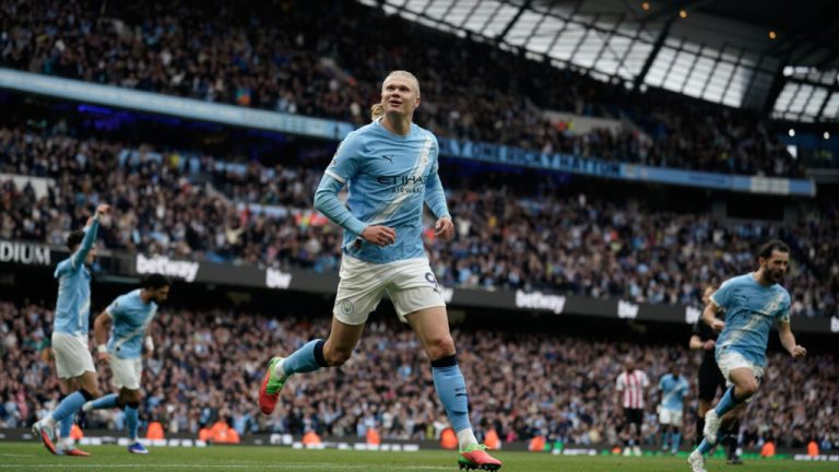 Manchester City keep pressure on Arsenal in title race with win over Brentford