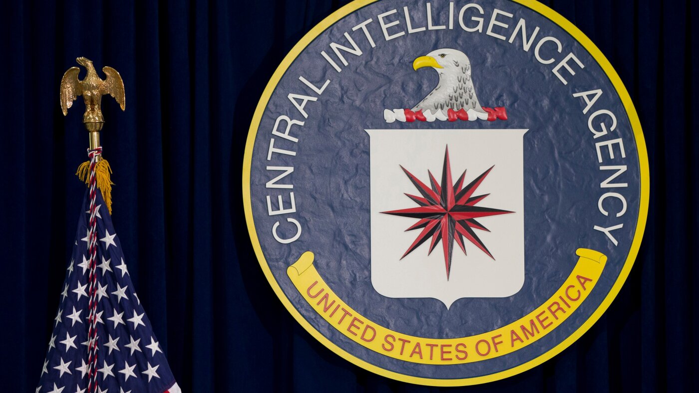 Ex-CIA official charged with stealing millions of dollars in gold bars