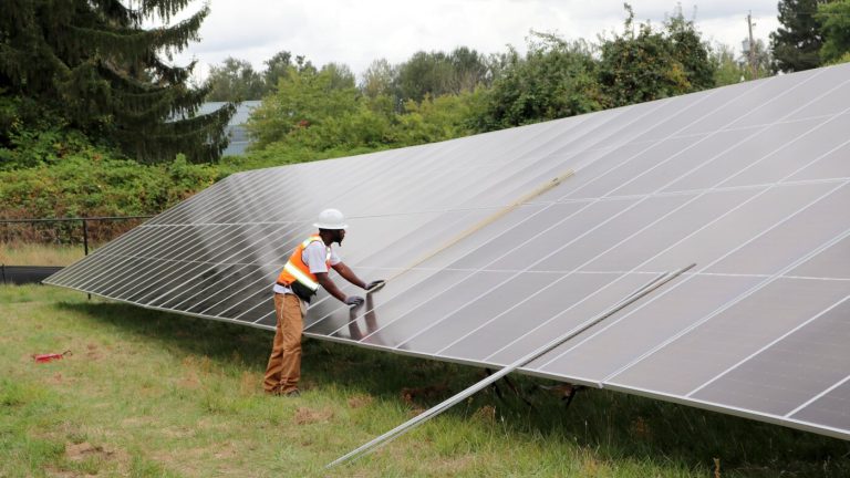 How one Oregon city has raised a billion dollars for climate change
