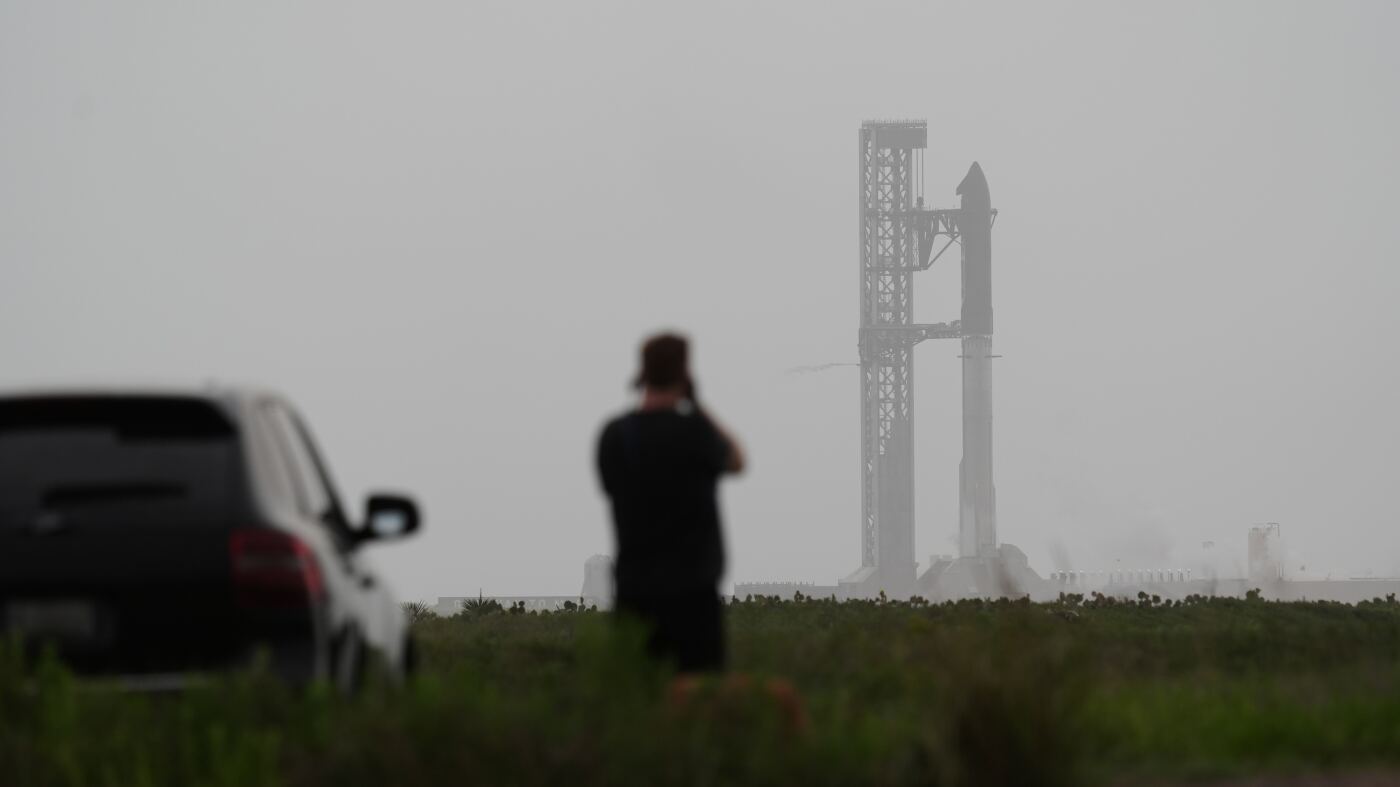 A trillion dollar question: Will SpaceX’s Starship launch go well?