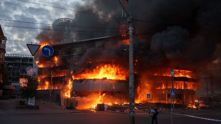 Russia uses hypersonic Oreshnik missile in mass attack on Kyiv
