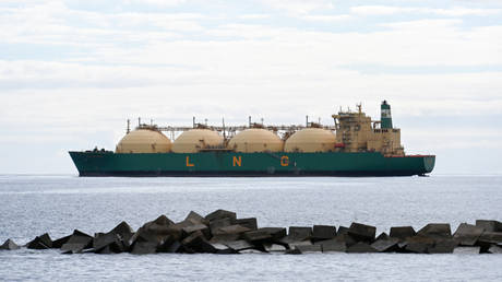 EU facing winter gas shock – FT