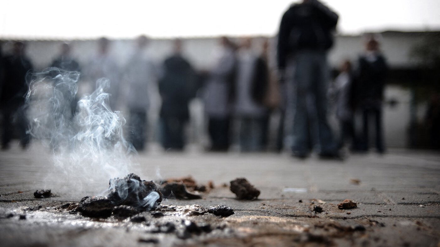 Israel has reportedly used white phosphorus near Lebanese cities and towns. What is it?