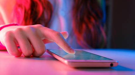 EU targets Meta over ‘addictive’ Facebook and Instagram design